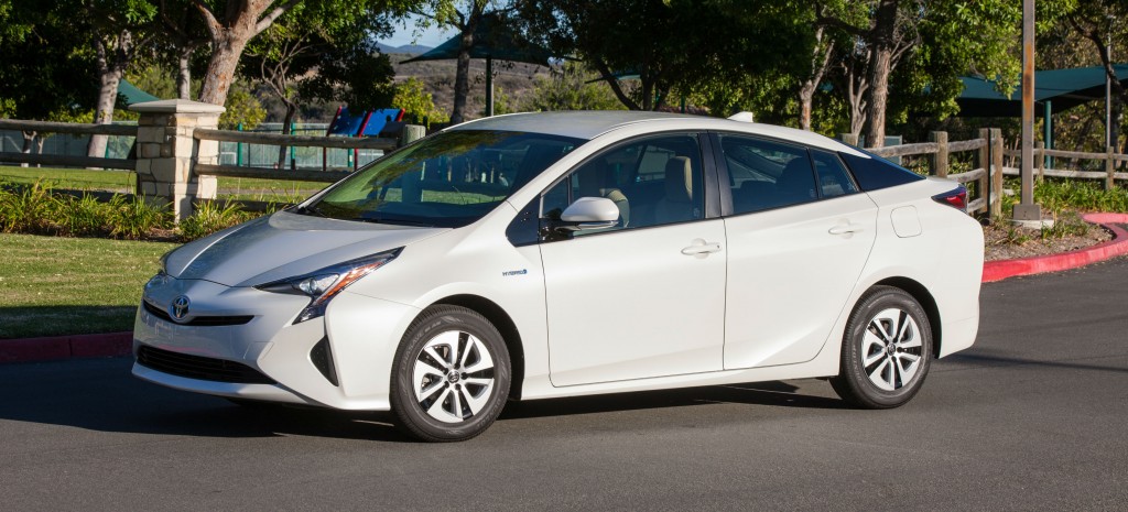 Toyota Prius combined fuel economy of 50 MPG