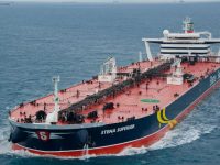 Oil Tankers Float in Limbo as U.S. Bars Venezuela Payments
