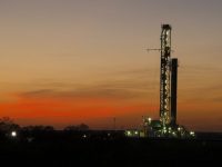 Rigs Continue to Climb with Oil Price