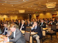 EnerCom Conference Buzzes with Discussions of Completions, Extended Laterals, Strategy