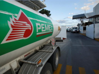 Pemex Plans Up To 100,000 Barrels Per Day Light Crude Imports, Says CEO