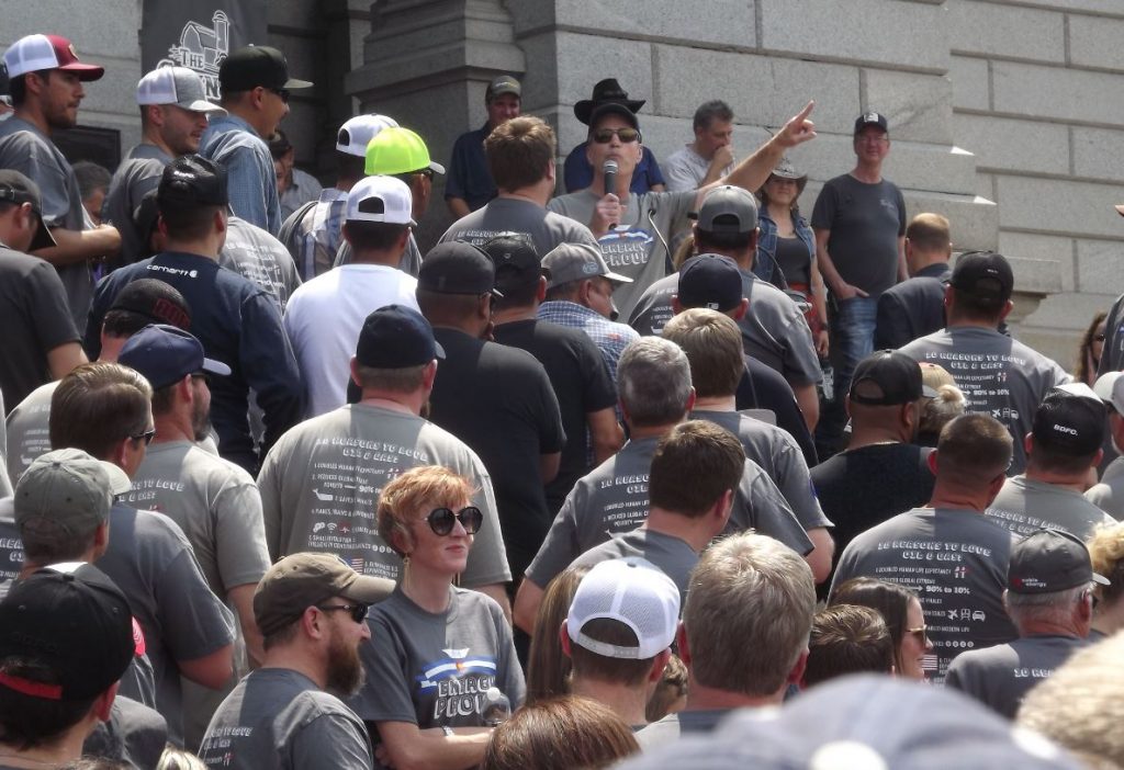 Oil and Gas Rally Fills Colorado Capitol Grounds