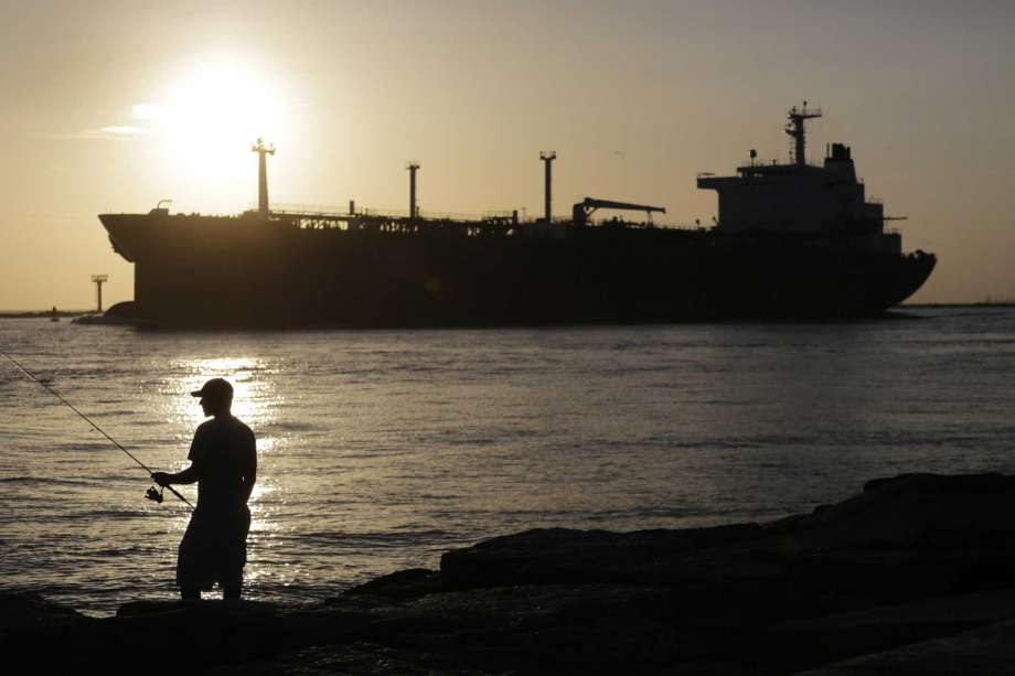 https://www.chron.com/business/energy/article/U-S-Crude-Export-Trading-Dries-Up-as-Tanker-14538063.php?cmpid=ffcp-oag360