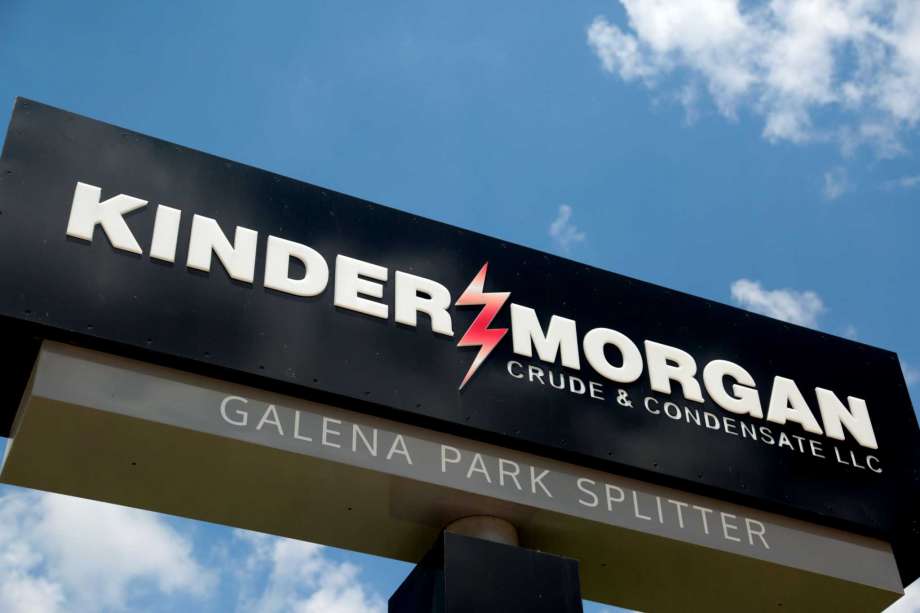 Kinder Morgan closes $2.5 billion deal to exit Canada- oil and gas 360