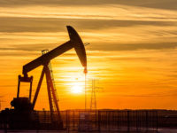 Saudi Arabia and Kuwait start cutting oil output ahead of schedule