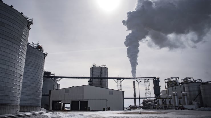 World’s largest ethanol producer forced to find a new market — hand sanitizer- oil and gas 360