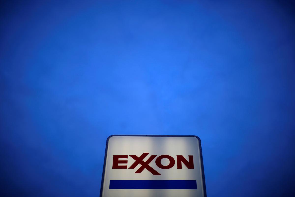 Oil giants including Exxon set first joint carbon target- oil and gas 360