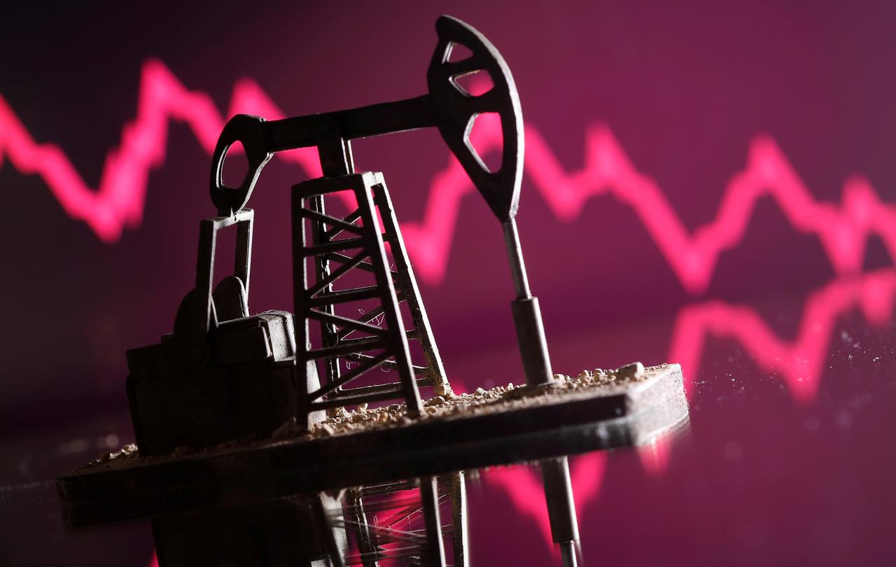 Oil prices hover near five-month highs-oil and gas 360