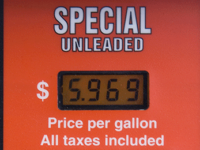 A New View of the Relationship Between Oil Prices, Gasoline Prices and Inflation Expectations