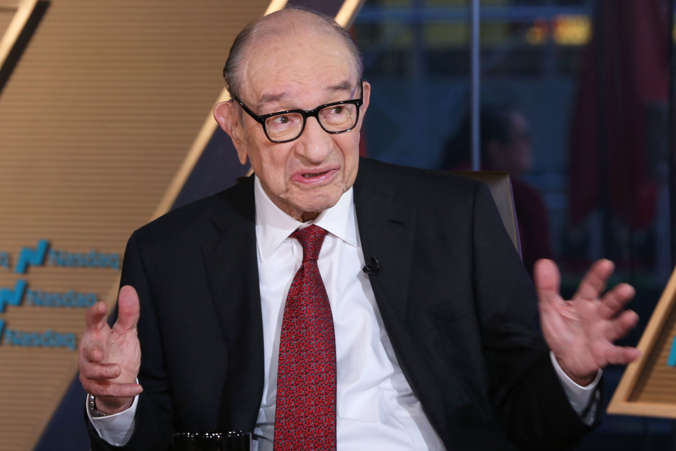 Alan Greenspan lists inflation and the budget deficit as his biggest concerns- oil and gas 360