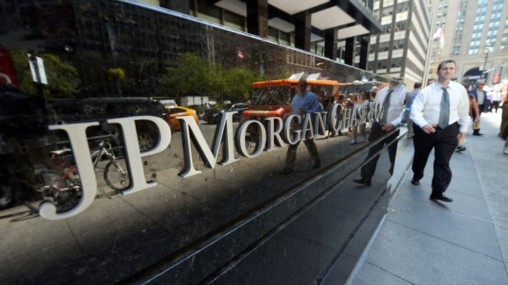 J.P. Morgan settles lawsuit that accused firm of ‘spoofing’ precious metals markets trades- oil and gas 360