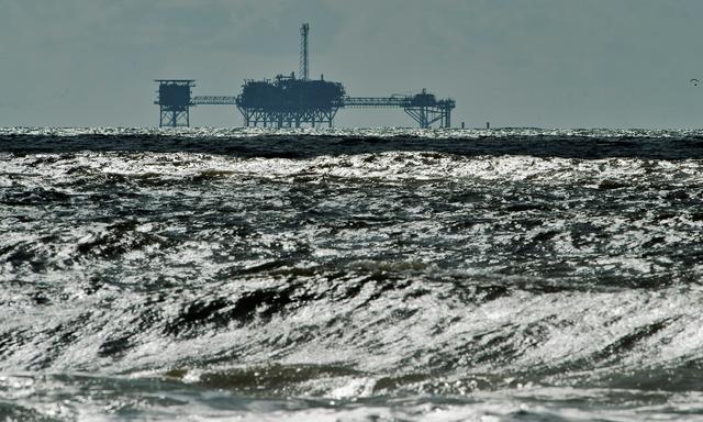 Final U.S. offshore oil auction under Trump will test industry demand- oil and gas 360