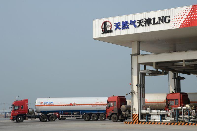 China's Sinopec plans record LNG imports to battle cold snap- oil and gas 360