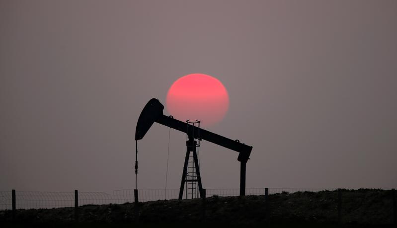 IEA says oil, gas methane emissions down 10% in 2020 as output fell