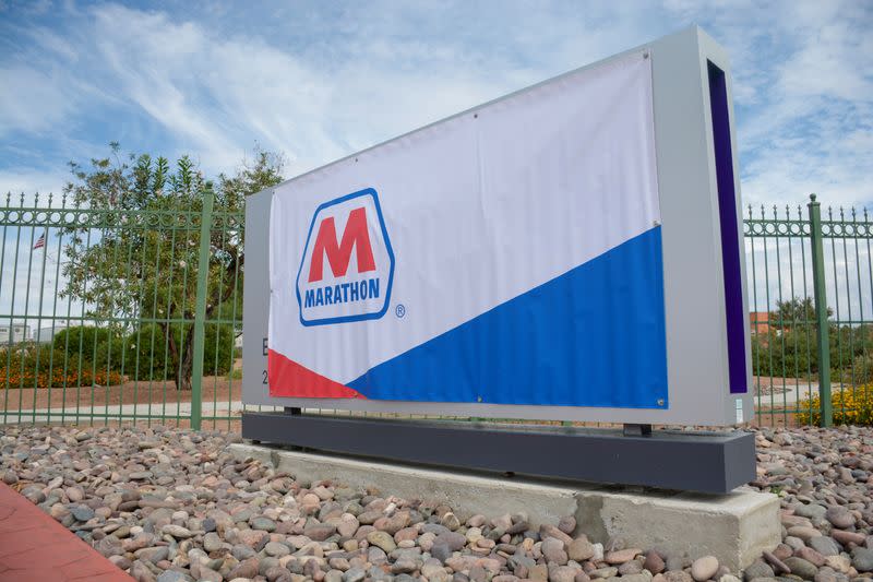 Union urges shareholders to vote against Marathon exec pay: letter- oil and gas 360