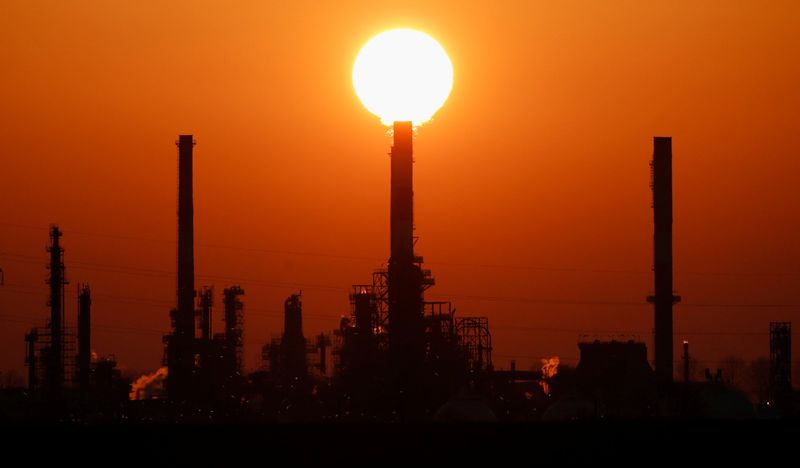 Oil dips after surge in U.S. crude inventories- oil and gas 360