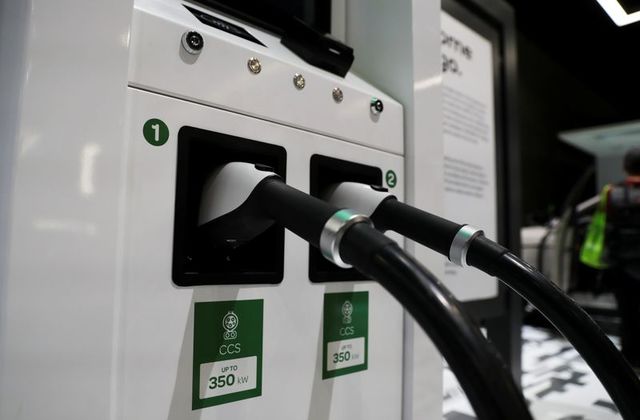 White House touts EVs, but not backing gasoline-powered phase-out date- oil and gas 360