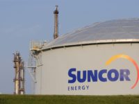 Suncor Energy shares continue to trade in a bull market after Berkshire Hathaway closed its positions