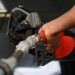 Column-Oil prices soar, bullish hedge funds hold their nerve: Kemp- oil and gas 360