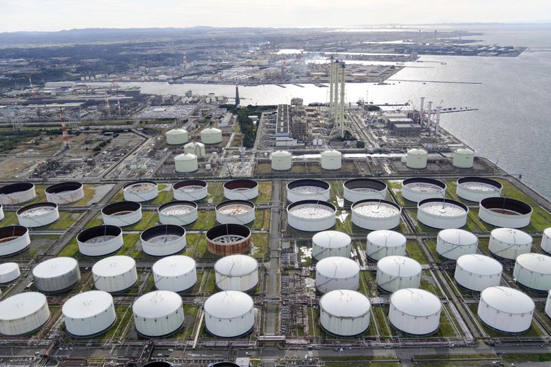 Brent nears $80 as market shrugs off Omicron- oil and gas 360