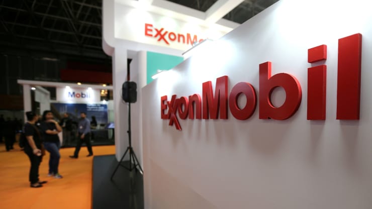 Exxon forecasts doubling earnings and cash flow by 2027 while reducing emissions- oil and gas 360
