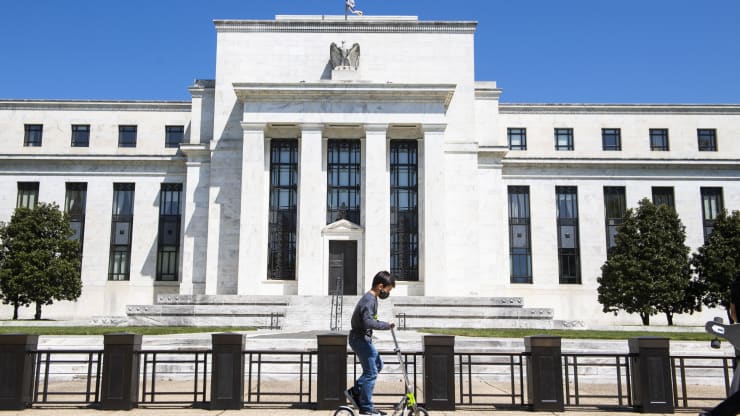 The majority of Fed members forecast three interest rate hikes in 2022 to fight inflation- oil and gas 360