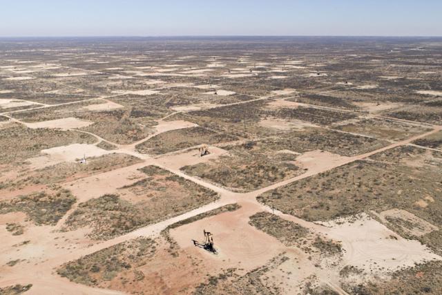 Permian’s biggest oil producer closes 2022 hedges in bullish outlook- oil and gas 360