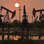 Oil falls on strong dollar and potential Fed rate rises- oil and gas 360