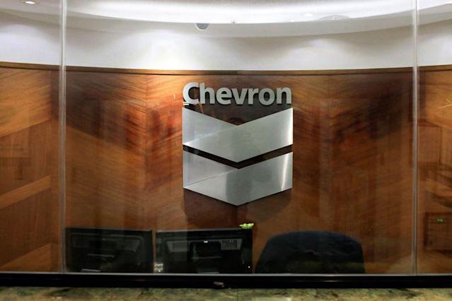 Exclusive-U.S. weighs Chevron request to take Venezuela oil for debt payments -sources- oil and gas 360