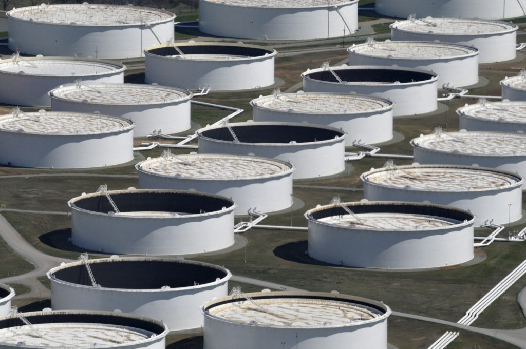 Oil falls on positive signals from U.S.-Iran talks- oil and gas 360