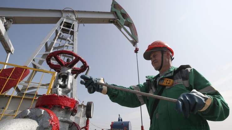 Oil prices jump 8% as Russia invades Ukraine; Brent tops $100 for first time since 2014- oil and gas 360