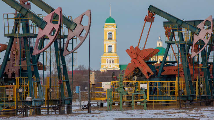 U.S. oil price surges 11% to $106 a barrel, a 7-year high prompted by Russia’s assault on Ukraine- oil and gas 360