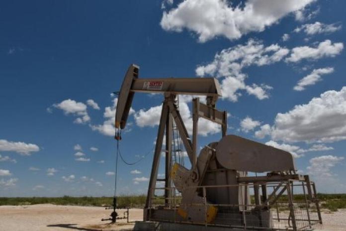 Column: Funds sell oil as economic weakness trumps sanctions- oil and gas 360