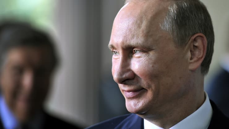 Putin talks tough on gas-for-rubles deadline. But flows continue to Europe- oil and gas 360