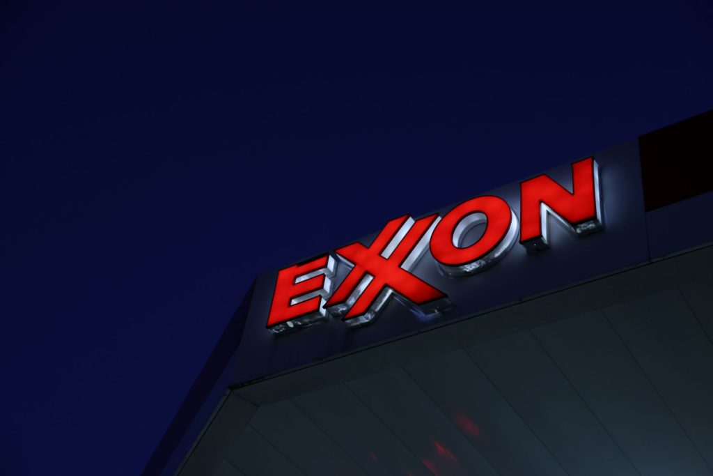 Exxon, Chevron will spend more on stock returns than production- oil and gas 360- oil and gas 360