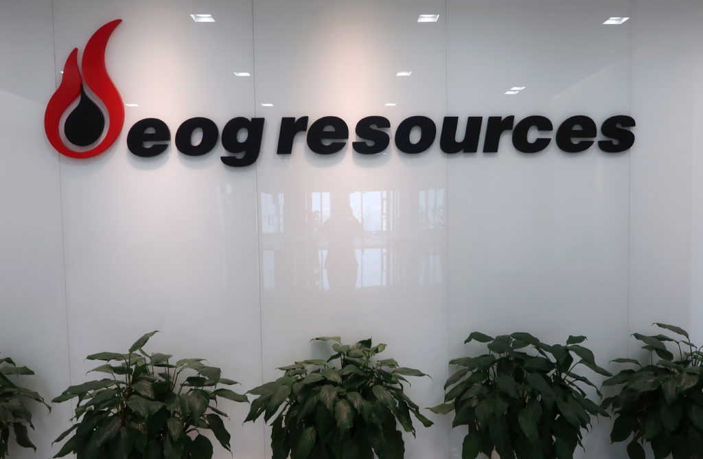 EOG Resources adds to glum U.S. oil outlook on cost, supply chain snags- oil and gas 360