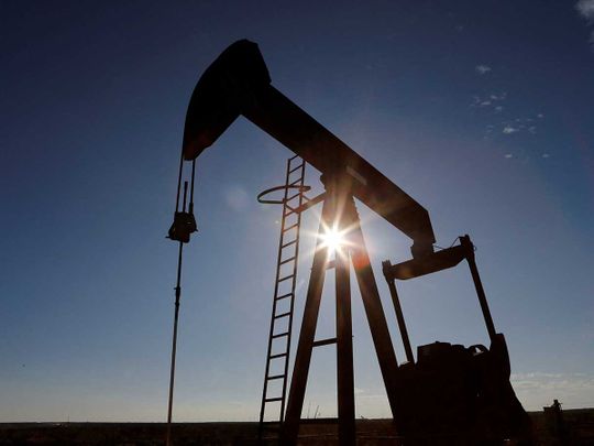 Oil slips on rate hike worries, Russian crude flows despite China performance- oil and gas 360