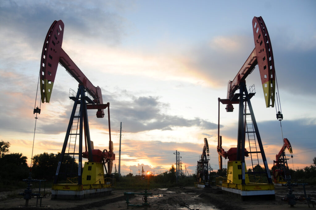 Oil steady but weak US economic data stokes recession fears- oil and gas 360