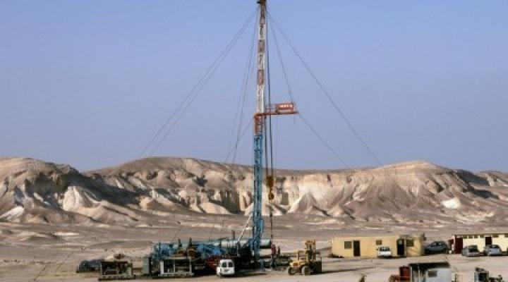 Oil ticks up, but set for third week of losses over demand concerns- oil and gas 360