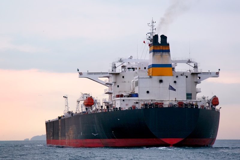 Saudi Aramco to continue sending oil through Red Sea amidst Houthi attacks - Vimarsana News