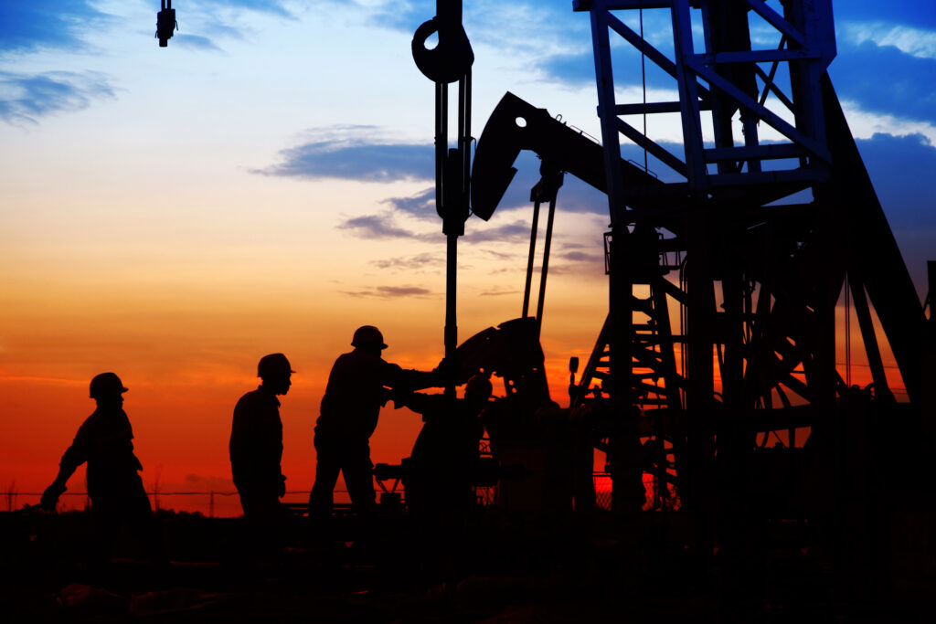 International oil and gas hiring on the rise amid overall job decline, says GlobalData- oil and gas 360