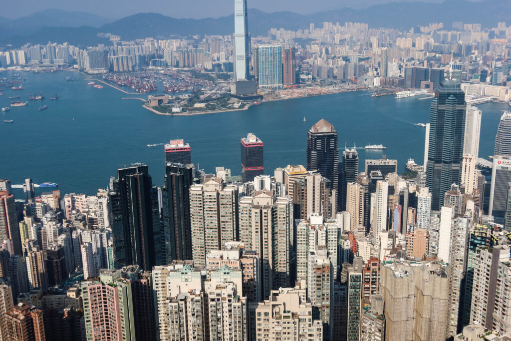 U.S. warns Hong Kong banks over Iran oil sales- oil and gas 360