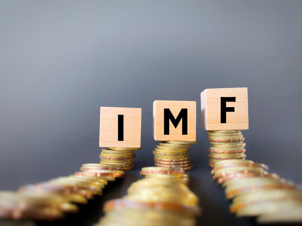IMF slashes growth forecast for Middle East exporters as oil prices dip- oil and gas 360