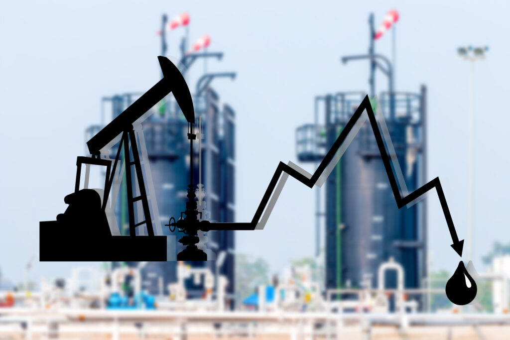 Oil prices fall on China/U.S. economic worries; Ukraine peace talks eyed- oil and gas 360