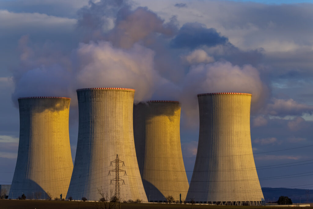 U.S. backs nuclear plant restart as AI power demand soars- oil and gas 360