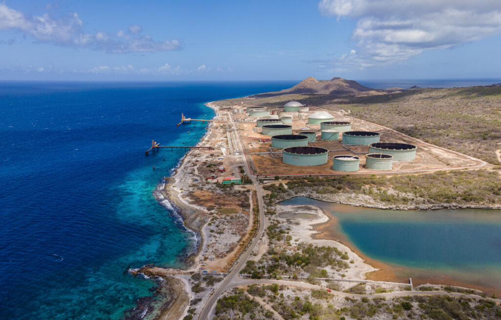 US oil capital Houston buzzes as industry limbers up for Venezuela oil rush- oil and gas 360