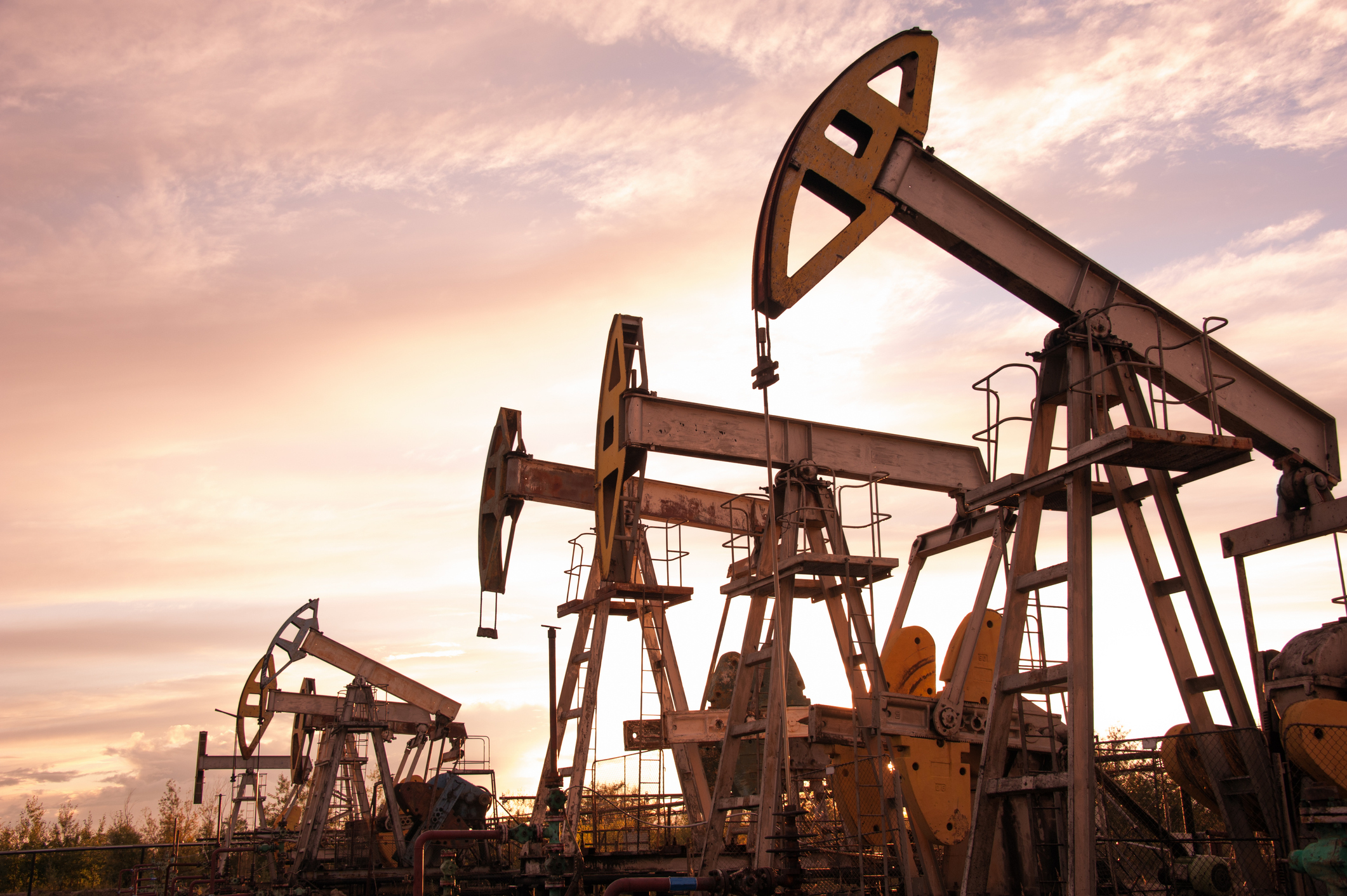 Global energy leaders split on transition investments, peak oil expectations- oil and gas 360