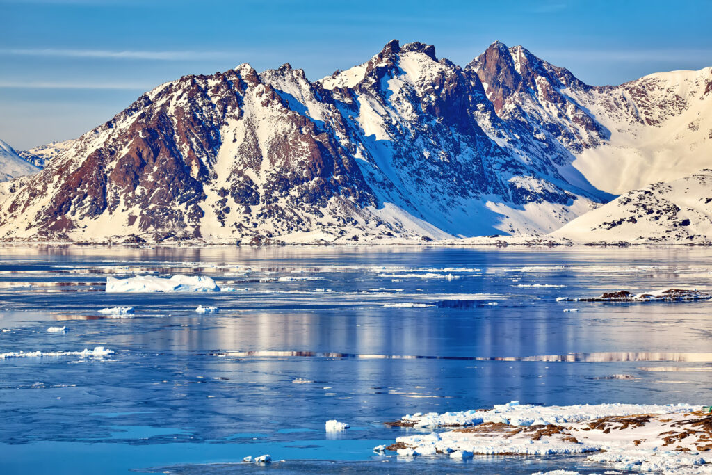 Halliburton awarded Greenland Energy Arctic drilling contract- oil and gas 360