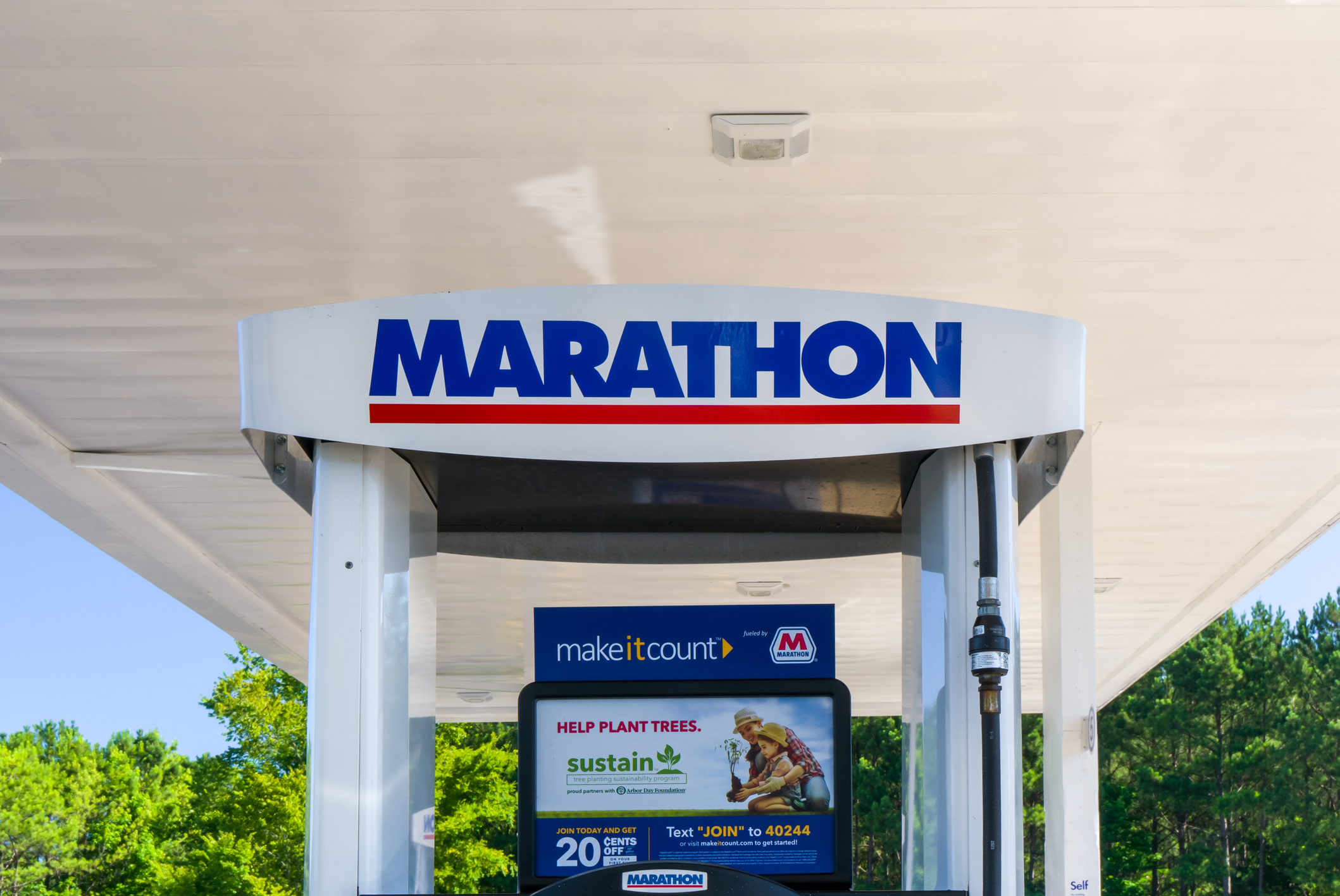 5 energy stocks cashing in on the new energy crunch- oil and gas 360